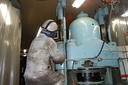 3.転売ならびに補修業務